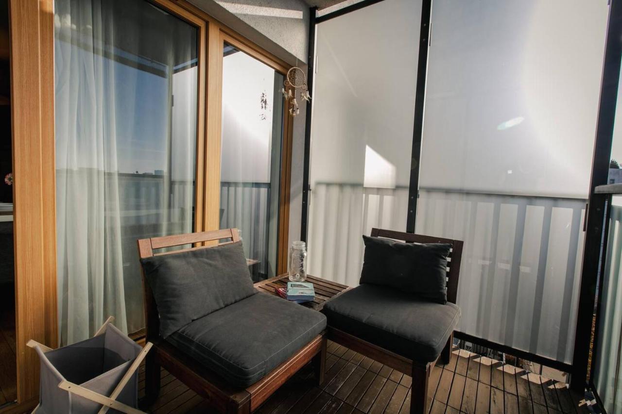 Dwupoziomowy, Rodzinny Apartament. Ochrona, Garaz. Warschau Buitenkant foto